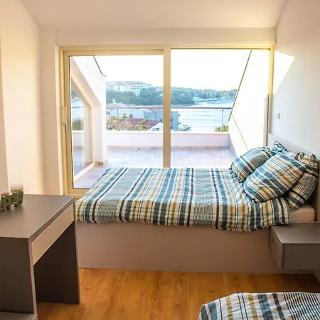 Apartment James